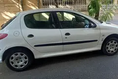 پژو، 206