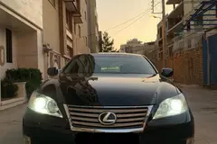 لکسوس، ES