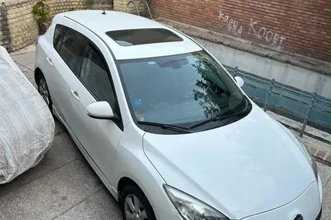 مزدا، 3 نیو هاچ بک