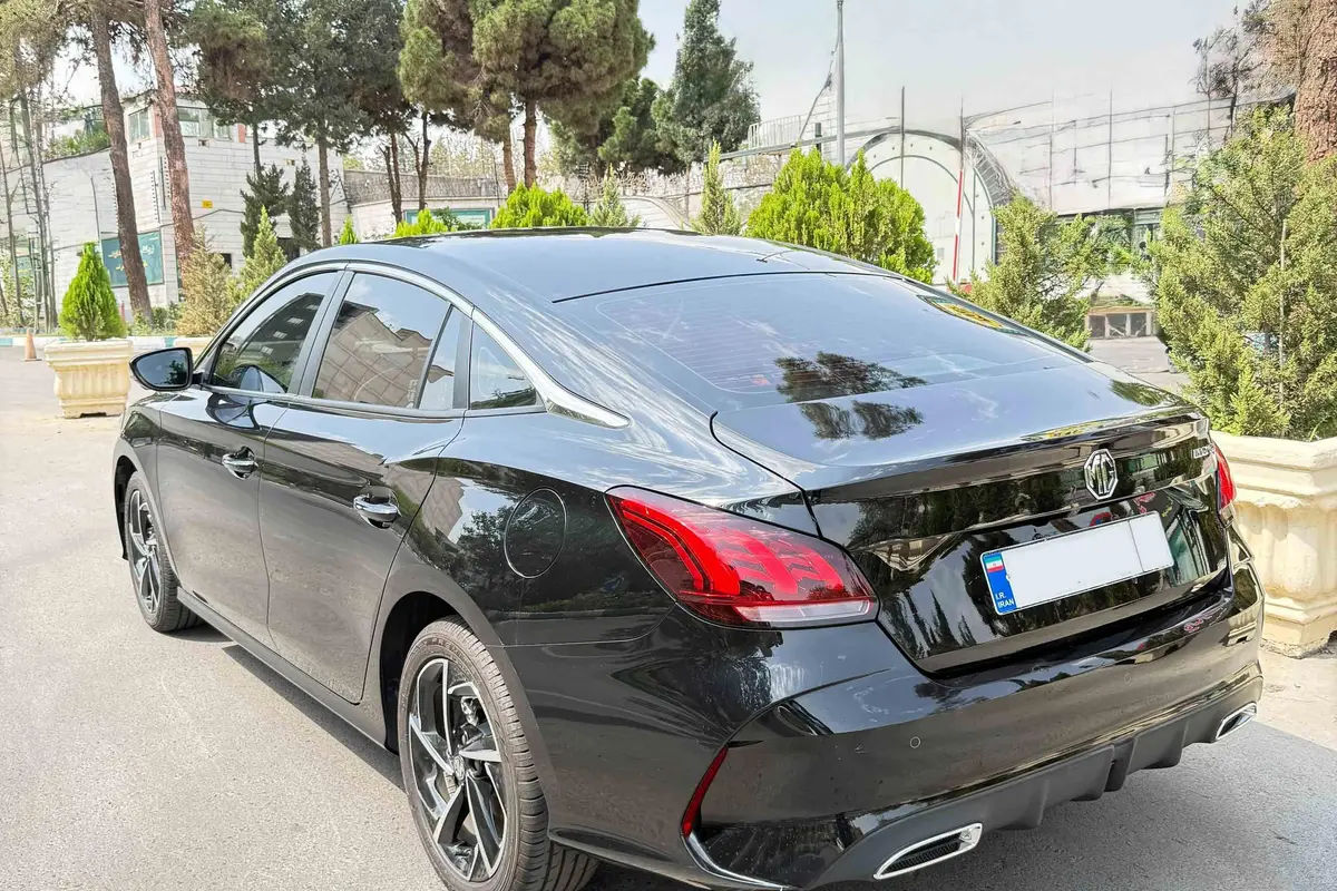 ام جی،  GT
