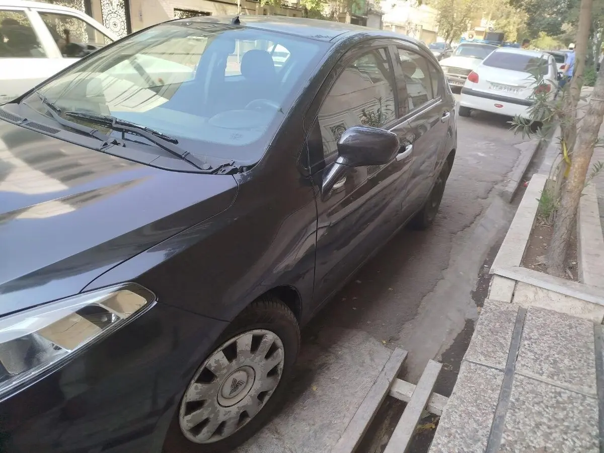 برلیانس،  H220