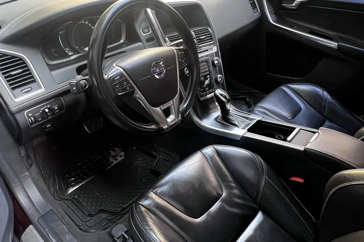 ولوو  XC60