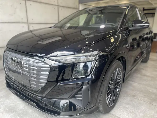 آئودی  Q5 e-tron
