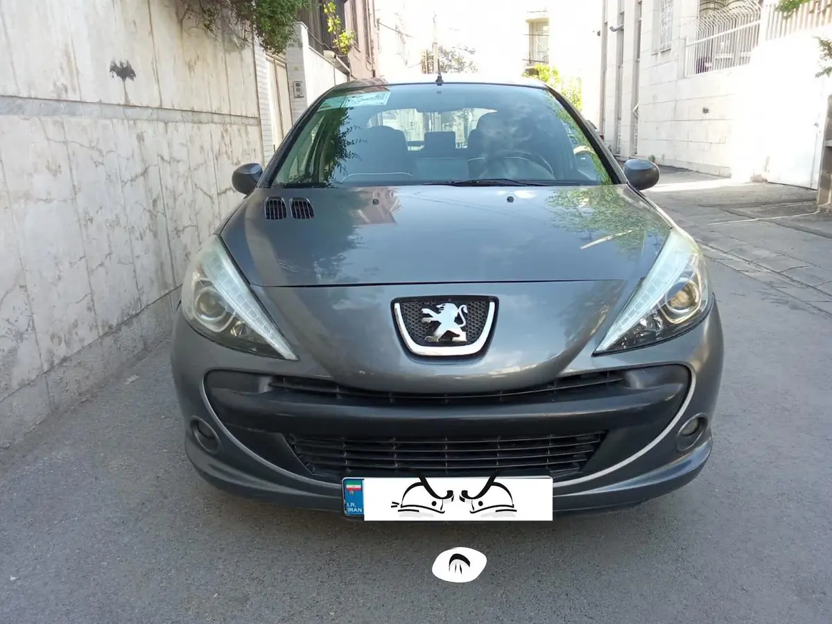 پژو،  207