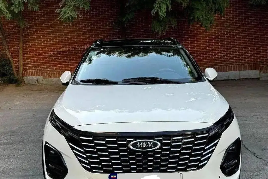 ام وی ام،  X33 کراس