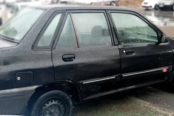 پراید، صندوق دار