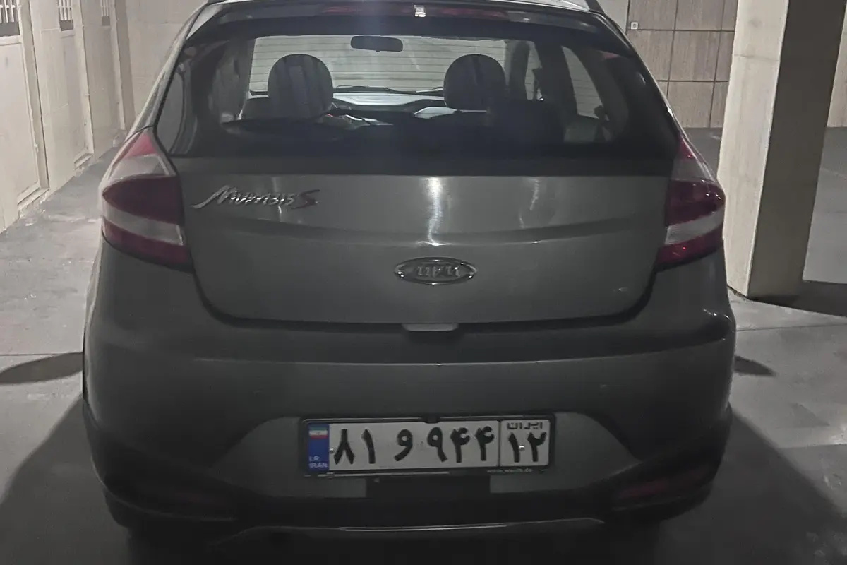 ام وی ام،  315هاچ بک