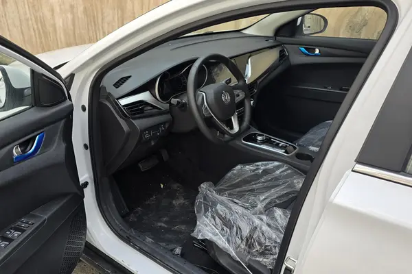 چانگان، ایدو EV460