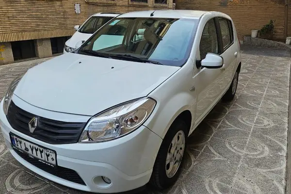 رنو، ساندرو