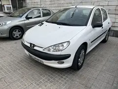 پژو، 206