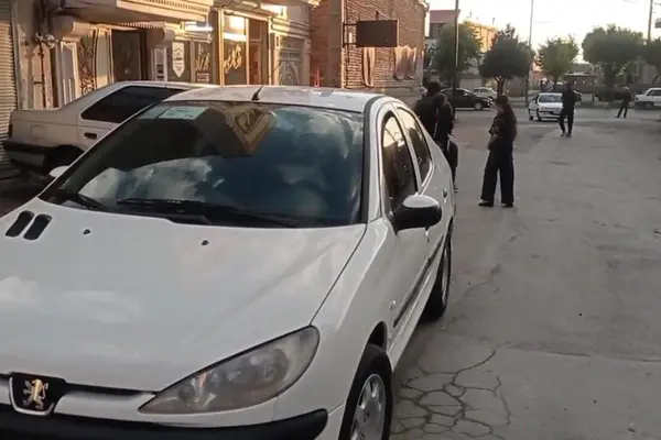 پژو  206 SD