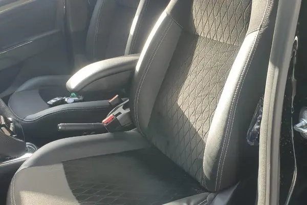 تارا، اتوماتیک V4