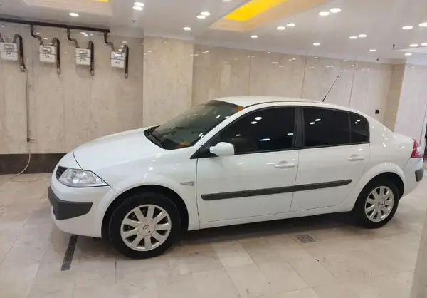 رنو، مگان (مونتاژ)