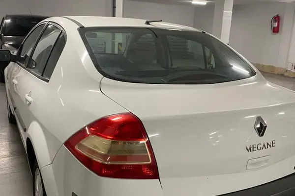 رنو، مگان (مونتاژ)