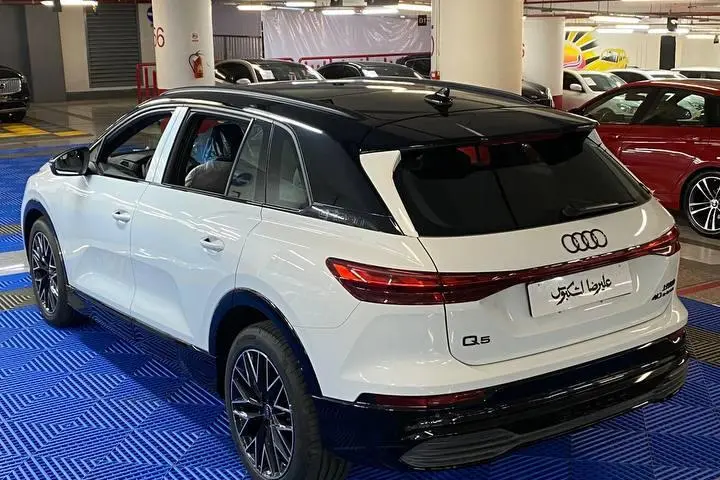 آئودی،  Q5 e-tron