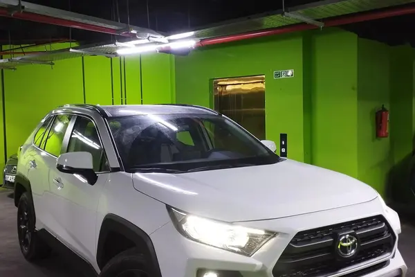 تویوتا، راوفور