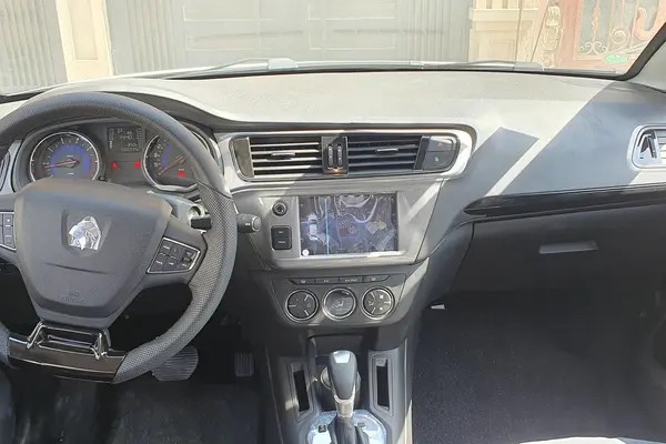 تارا، اتوماتیک V4