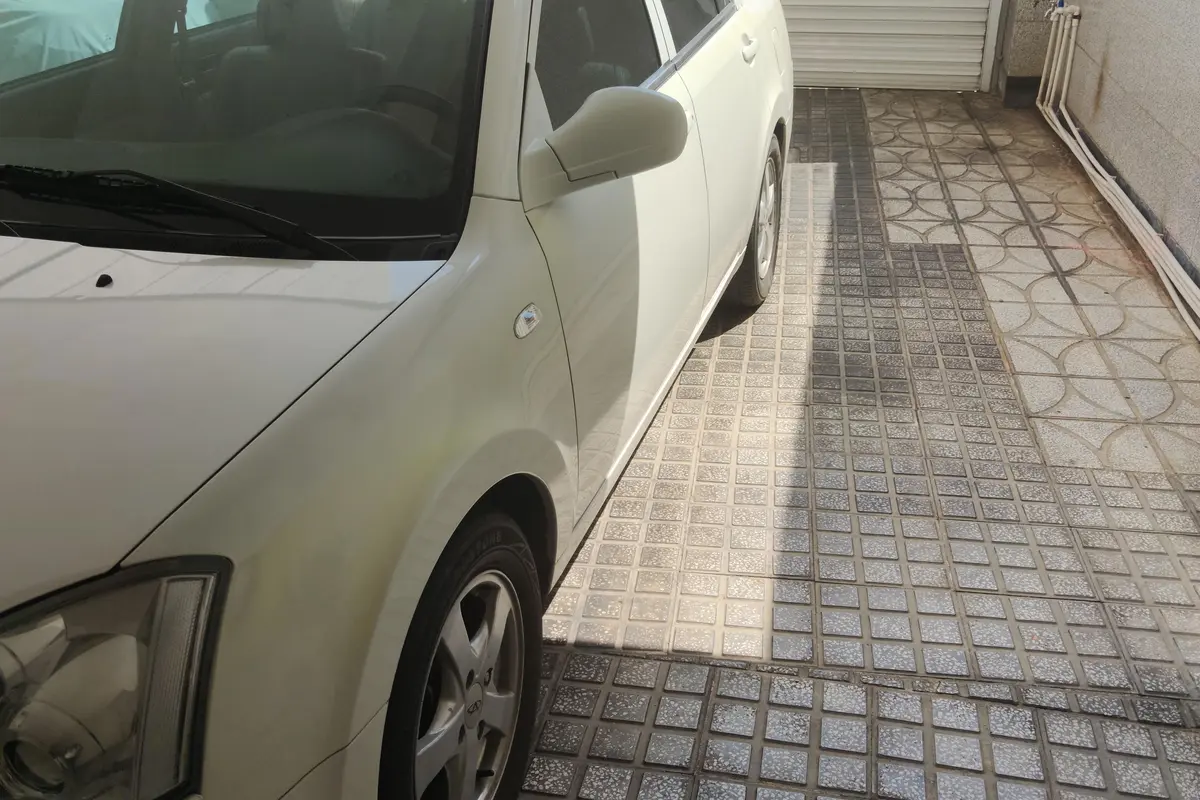ام وی ام،  530