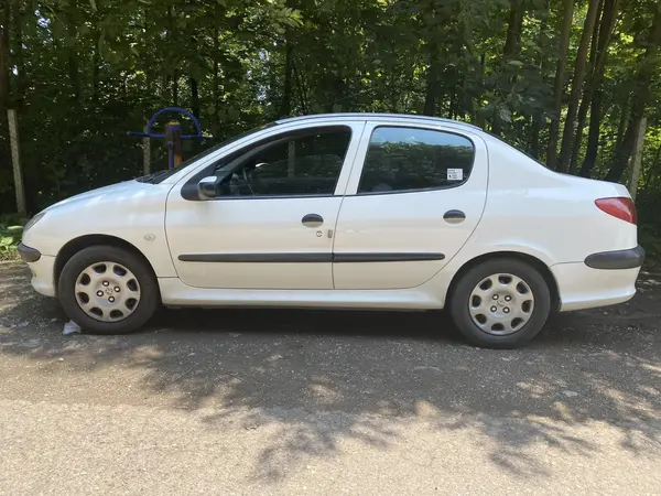 پژو  206 SD