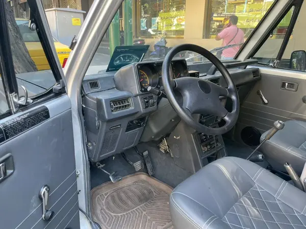 میتسوبیشی، پاجرو چهار در