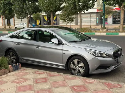 هیوندای، سوناتا هیبرید