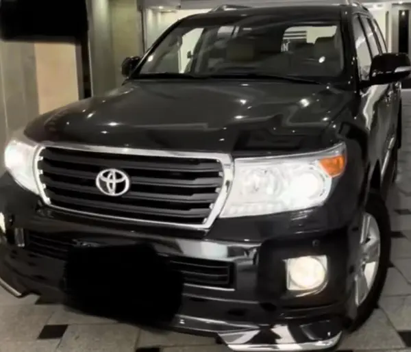 تویوتا، لندکروز چهار در