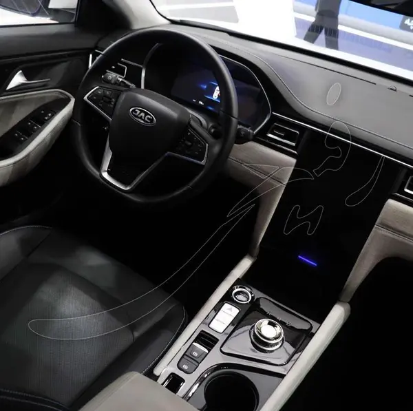 پیش فروش کی ام سی، eJ7