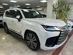 لکسوس، LX
