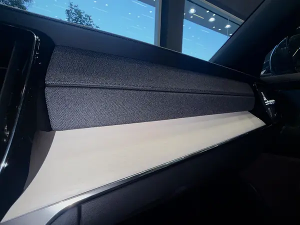 ولوو  S90