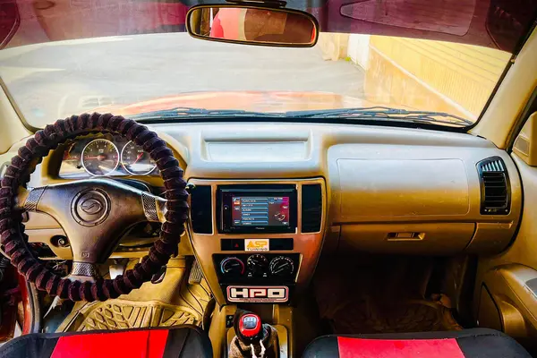 کاپرا، دو کابین