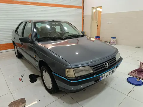 پژو، 405