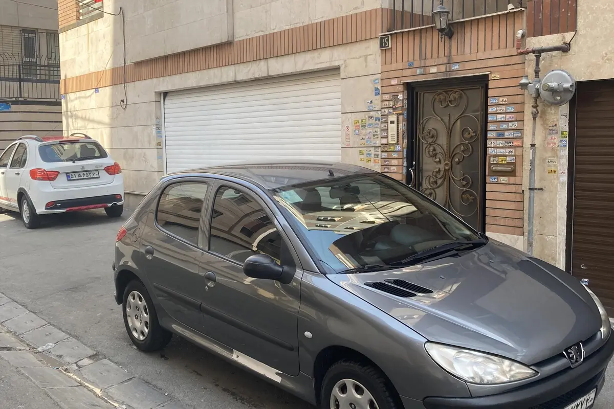پژو  206