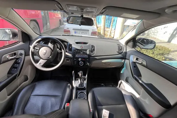 کیا، سراتو (مونتاژ)