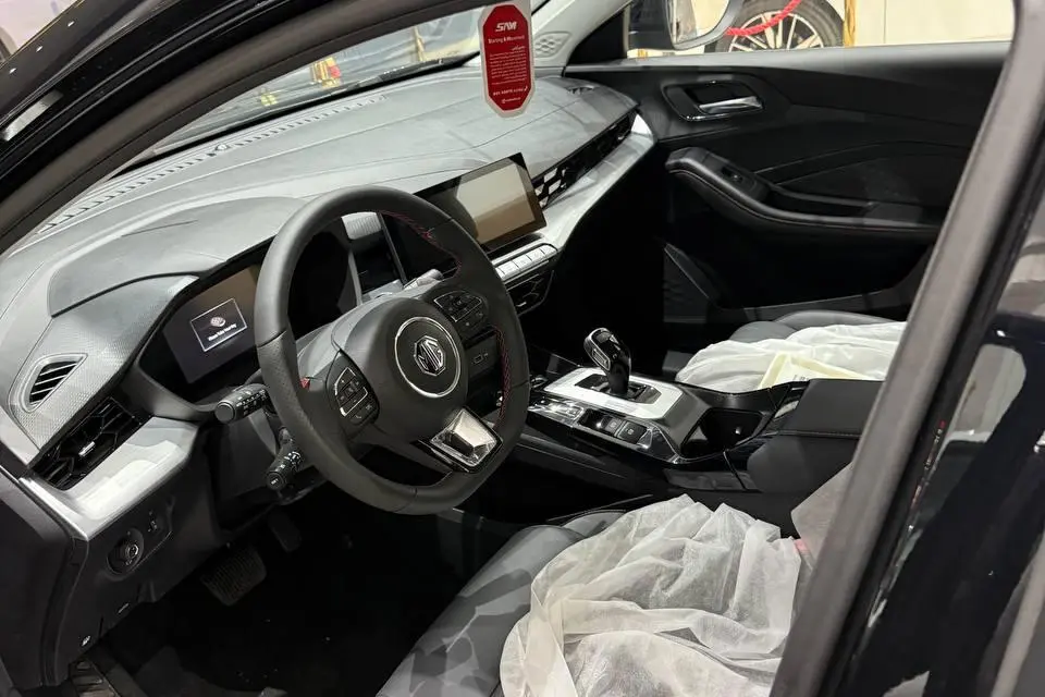 ام جی،  GT