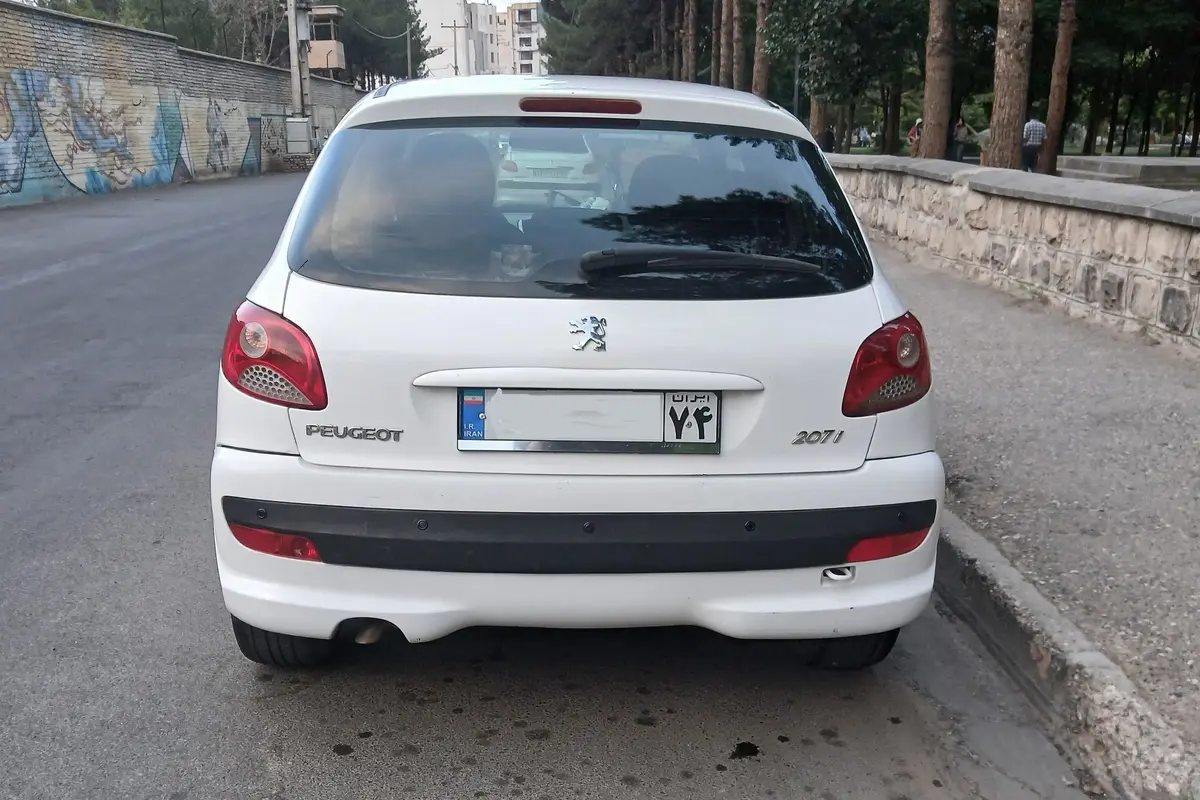 پژو  207