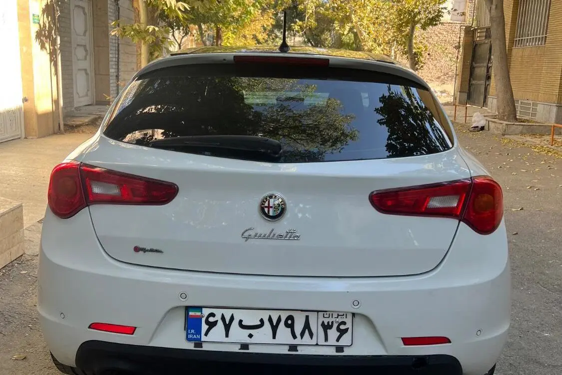 آلفارومئو،  جولیتا