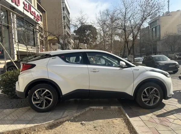 تویوتا، C-HR هیبرید