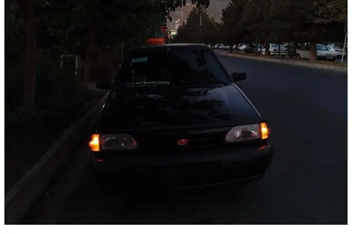 پراید،  صندوق دار