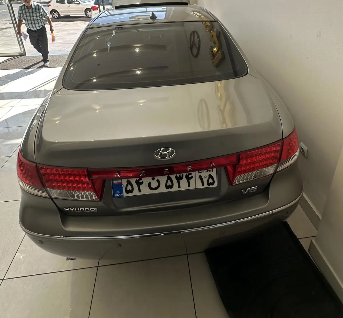 هیوندای،  آزرا (گرنجور)