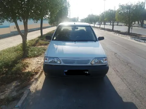 پراید، صندوق دار