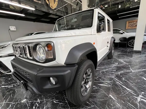 سوزوکی، جیمنی 5 در