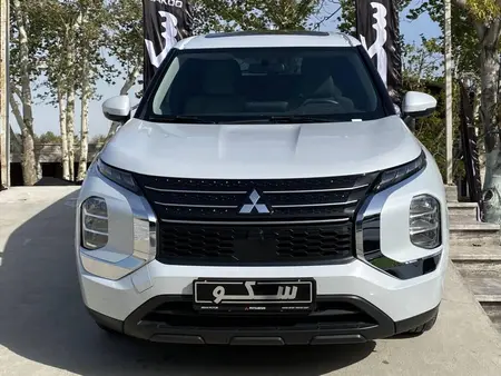 میتسوبیشی اوتلندر