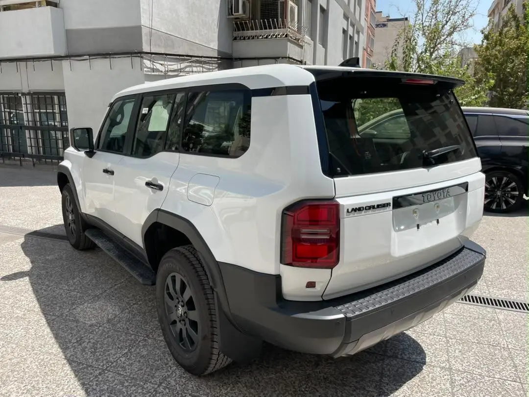 تویوتا،  پرادو  چهار در