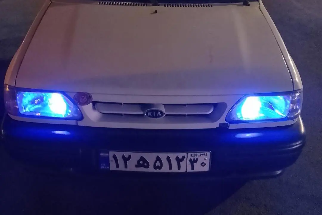پراید،  صندوق دار