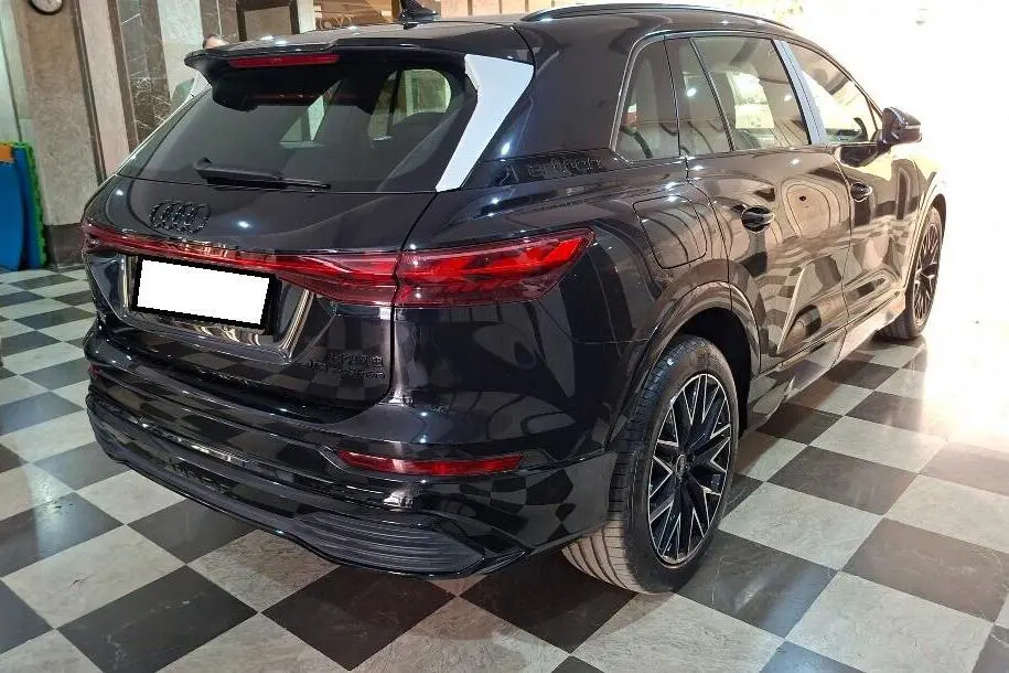 آئودی،  Q5 e-tron