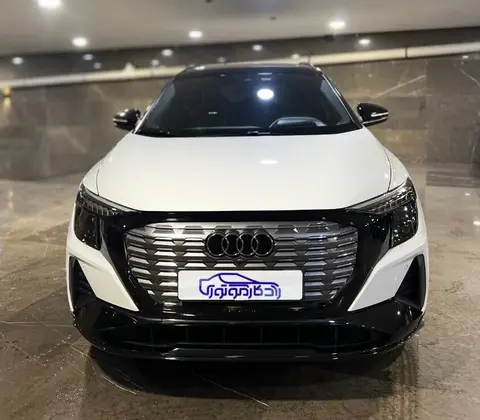 آئودی، Q5 e-tron