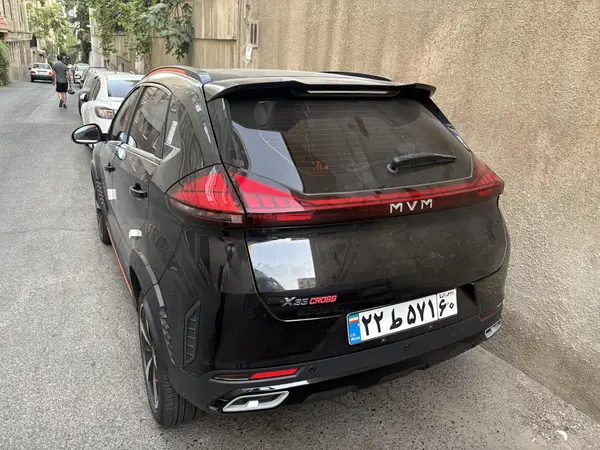 ام وی ام  X33 کراس