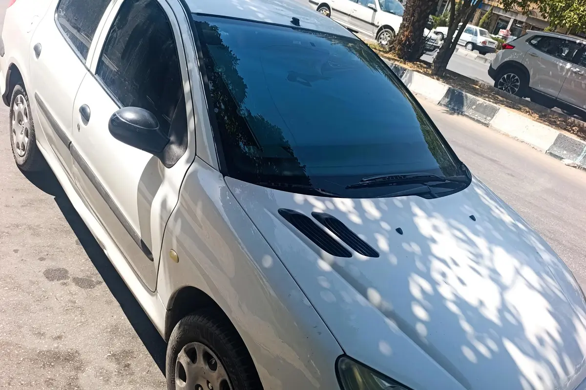 پژو،  206 SD