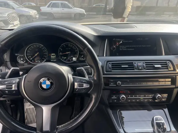 ب ام و، سری 5 سدان