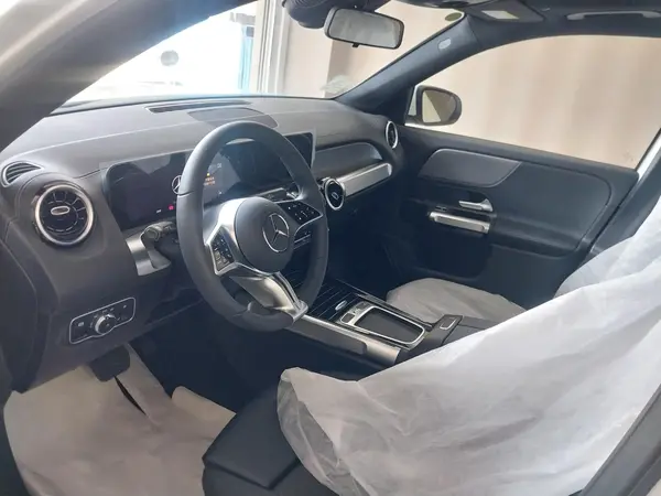 بنز، کلاس GLB